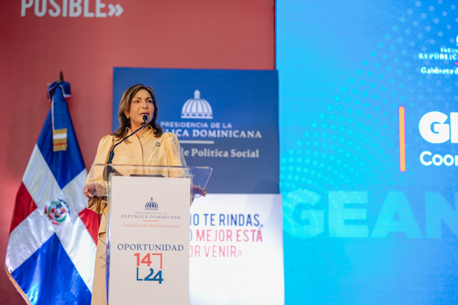 Geanilda Vázquez destaca alcance de Oportunidad 14-24 y las ayudas sociales