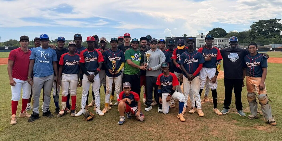 Academia Sánchez NONI Obtiene corona del torneo Lighting Bpl-Beisbol Harás Nacionales Clase 2028-2029