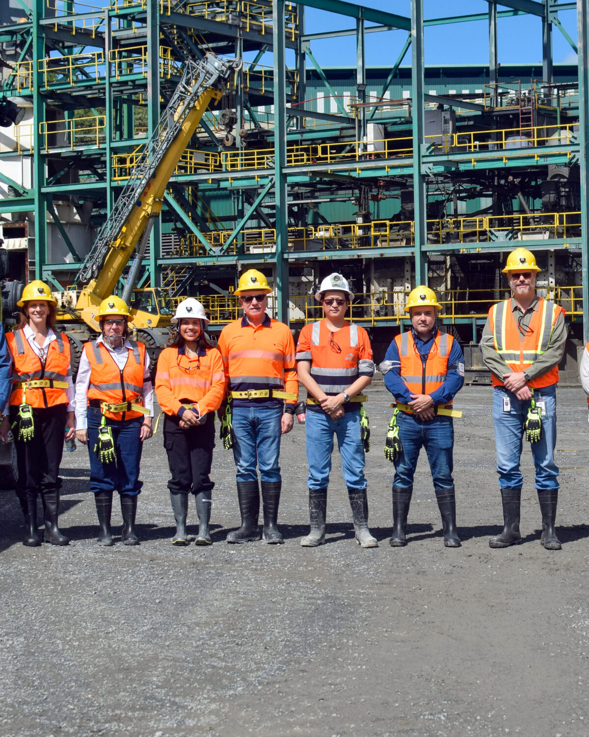 CORMIDOM recibe al Consejo Directivo de CAMIPE para mostrar sus prácticas de minería responsable