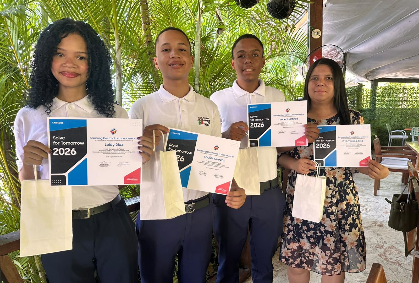 República Dominicana avanza a la final regional de Solve for Tomorrow 2026